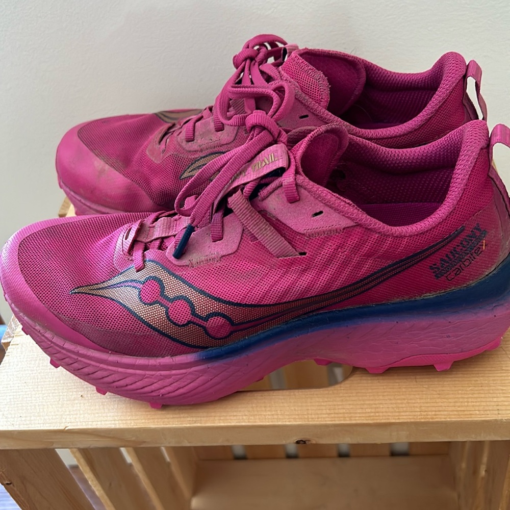 Saucony Endorphin Edge trail runners